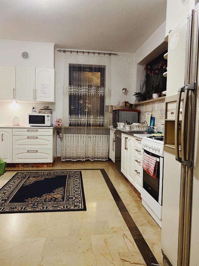 Guest House Villa Arkadia Warschau Buitenkant foto