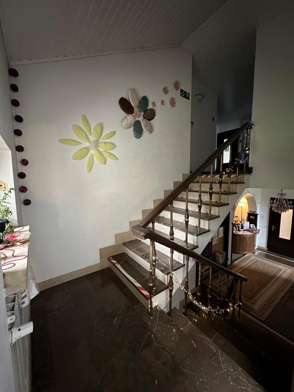Guest House Villa Arkadia Warschau Buitenkant foto
