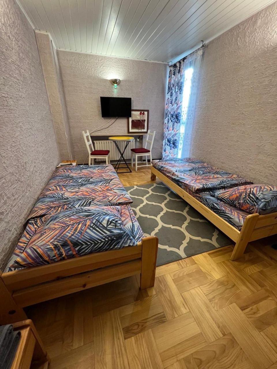 Guest House Villa Arkadia Warschau Buitenkant foto