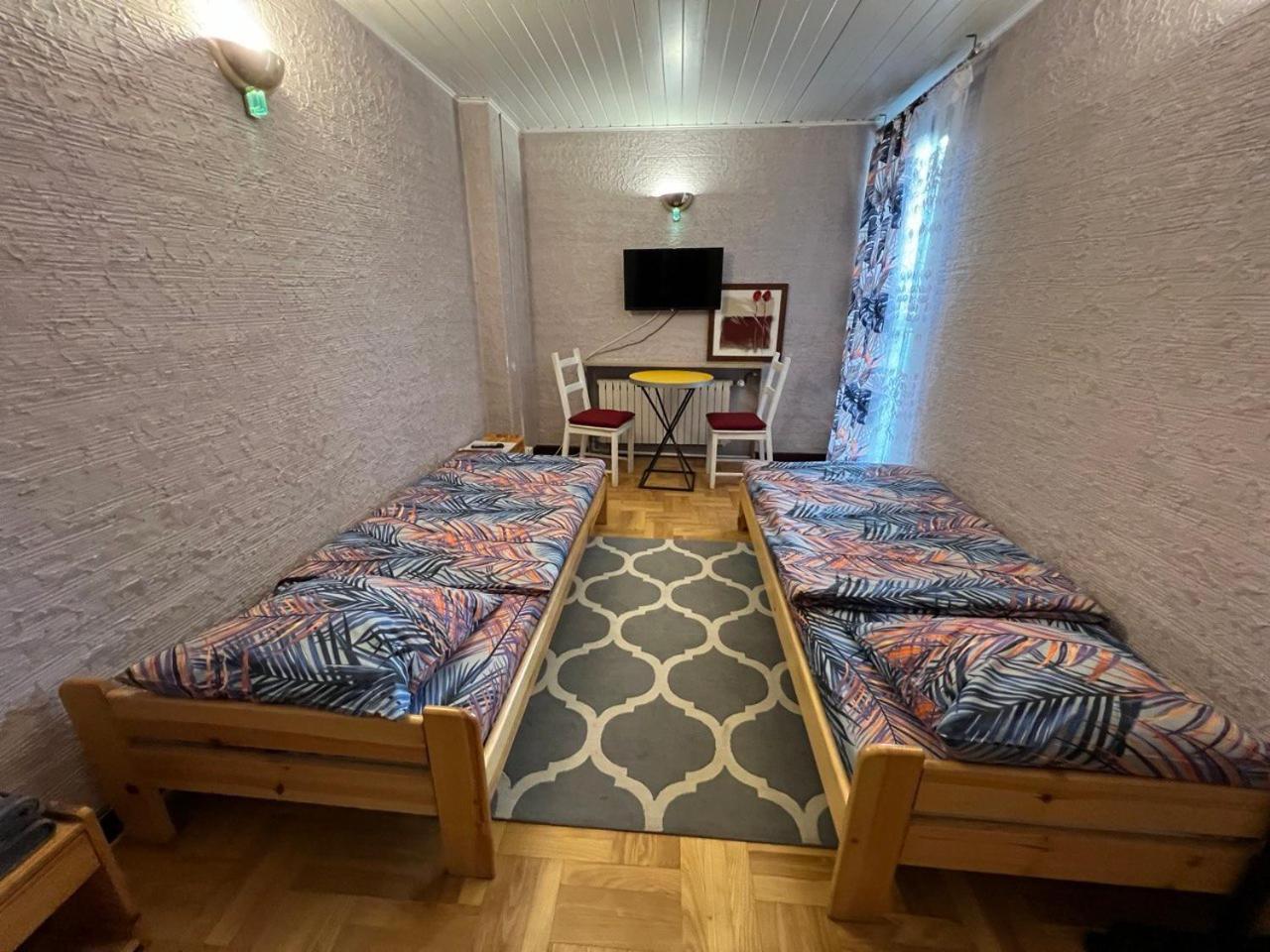 Guest House Villa Arkadia Warschau Buitenkant foto